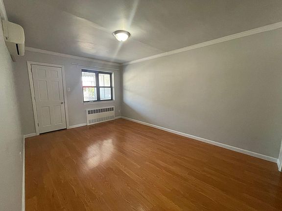 3rd image of 170 Bay 44th St Floor 2