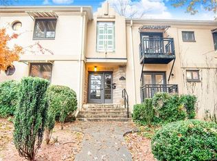 201 S Dotger Ave, Charlotte, NC 28207