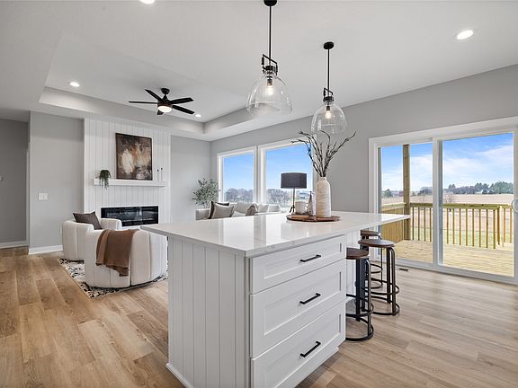 4th image of 1852 Tuscany Dr SE