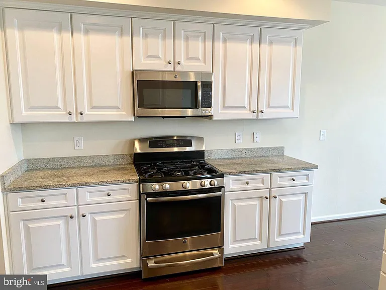 24622 Seacliff Ter — Photo 16