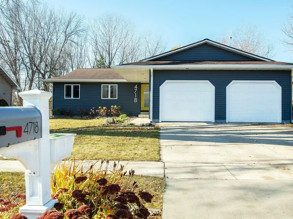 4718 Leslee Ln, Waterloo, IA 50701