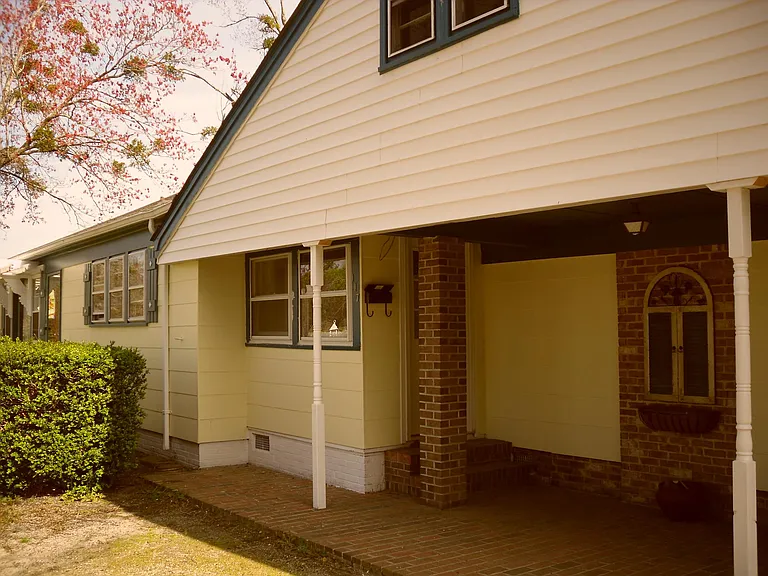 117 Nunn St — Photo 3