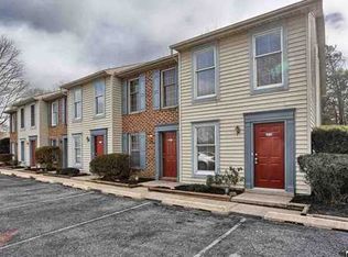 221 N Duke St APT C, Hummelstown, PA 17036