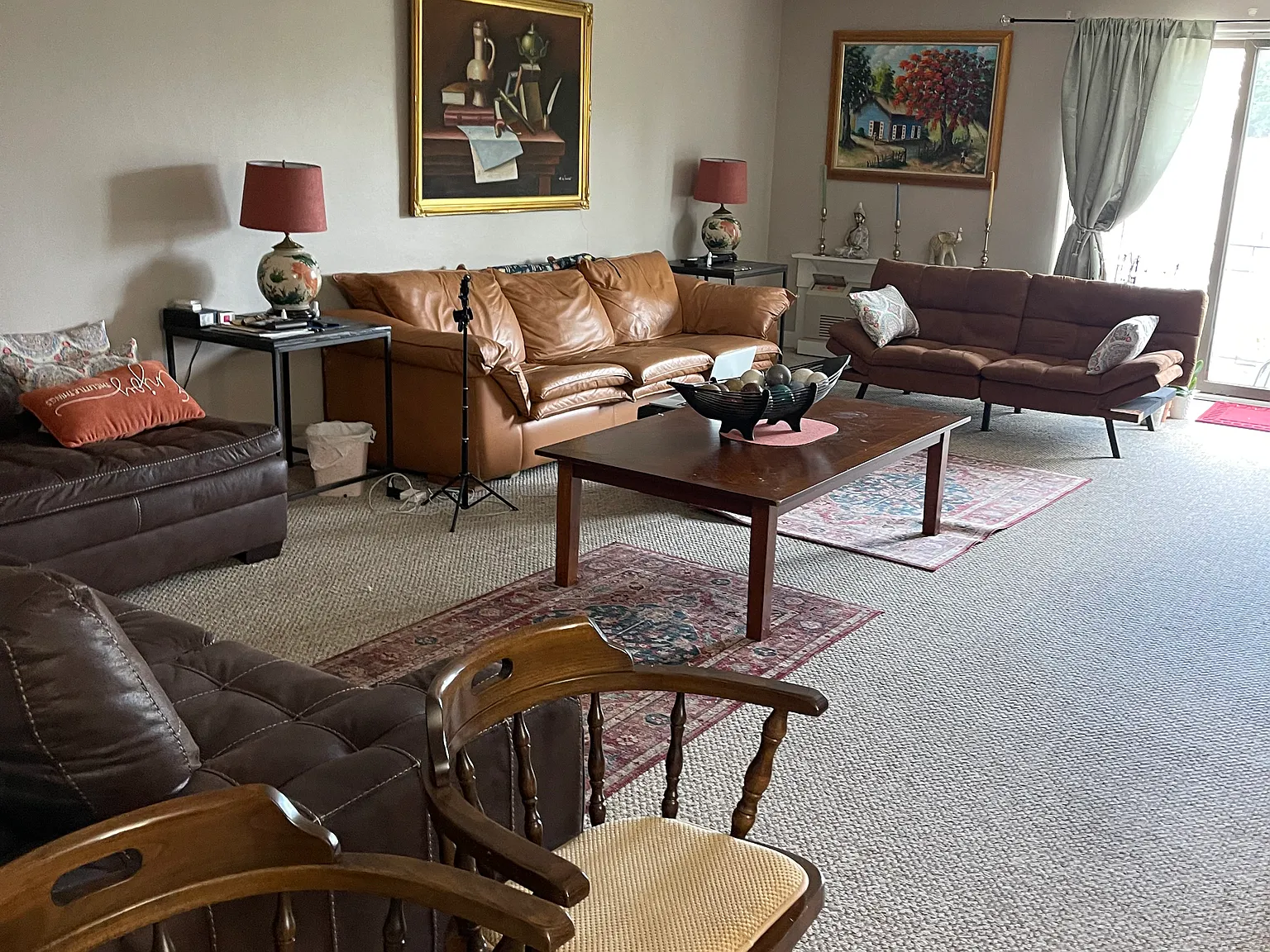 1 bed, 900 sqft, $1,300 — Photo 3