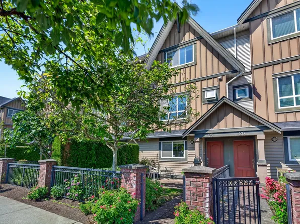 7393 Turnill St #25, Richmond, BC V6Y 0C1