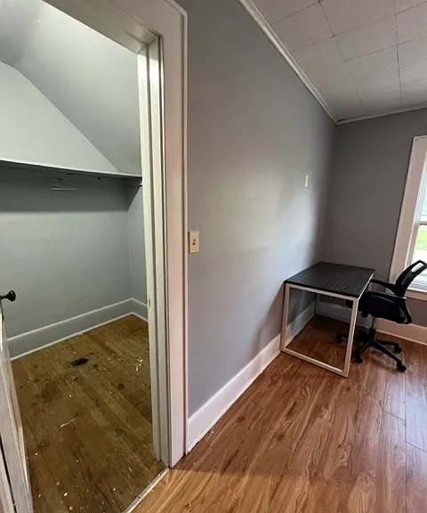 1112 E Colvin St #1 — Photo 14