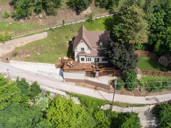 17 Selbie St, Deadwood, SD 57732