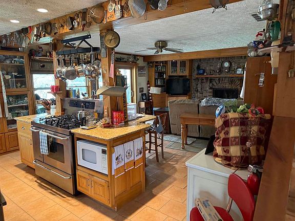 4th image of 9711 W Sauer Ln