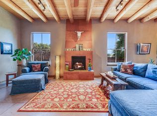 9 Cagua Rd, Santa Fe, NM 87508