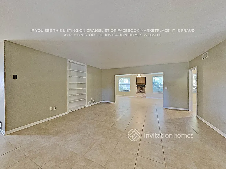 12160 Croft Dr — Photo 3