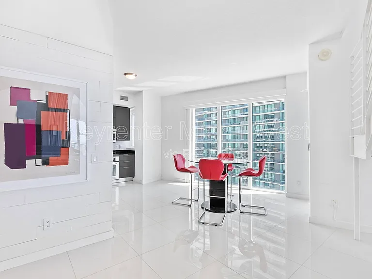 60 SW 13th St #3800 — Photo 11