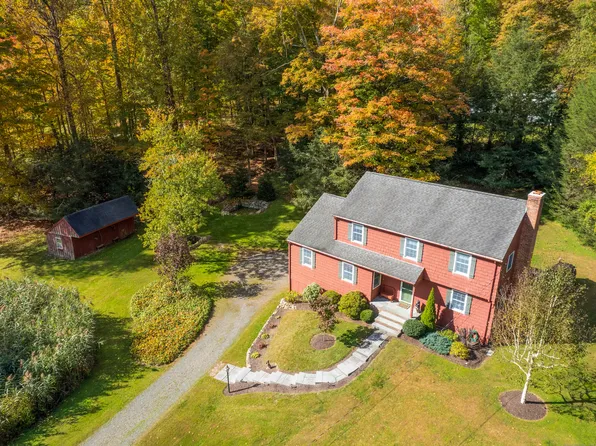 52 High Pastures Court, Ridgefield, CT 06877