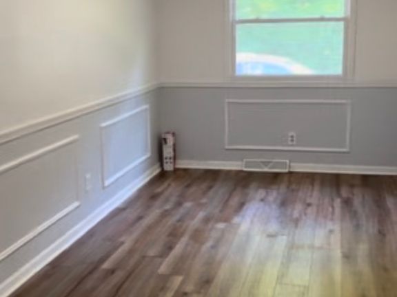 2nd image of 103 Marine Dr #2