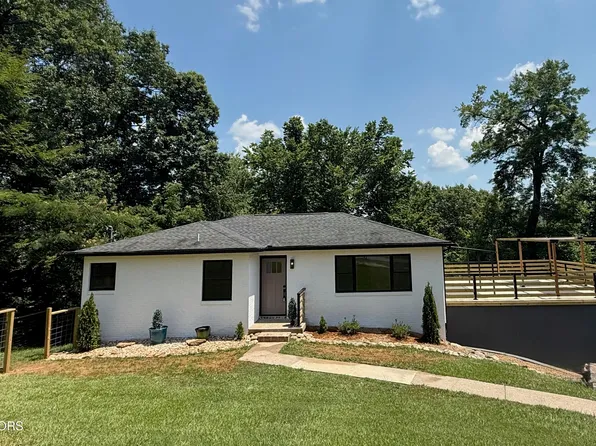 924 Lester Rd, Knoxville, TN 37920