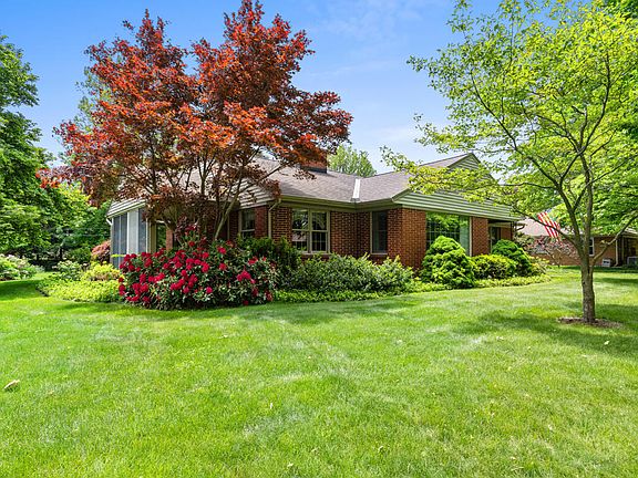 2nd image of 1834 Markwood Ln NW