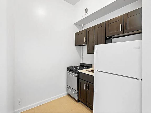 3rd image of 3476 Broadway #3