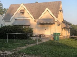5418 College Ave, Saint Louis, MO