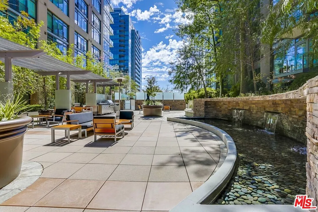 1 bed, 1.0 bath, 1010 sqft, $3,500 — Photo 4
