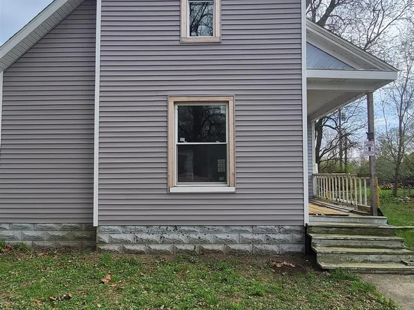 626 N Cass Ave, Vassar, MI 48768