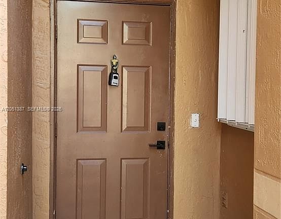 4th image of 1599 Veracruz Ln