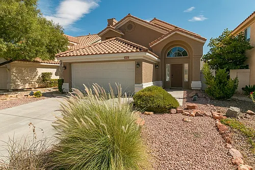1432 Desert Hills Dr Photo 1