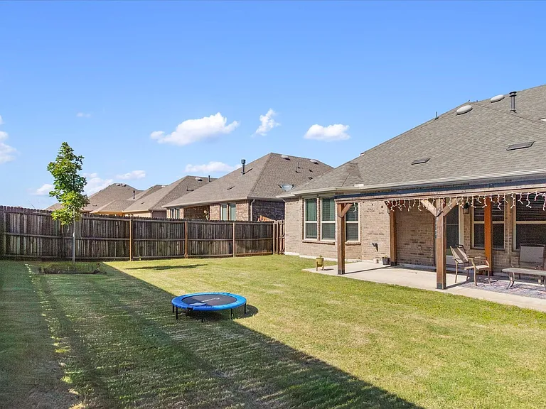 2919 Jasper Trl — Photo 35