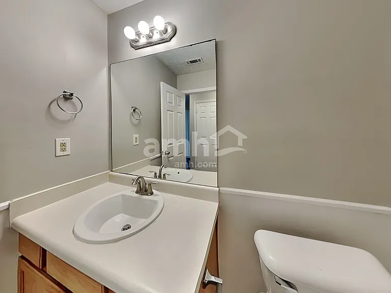1225 Stephens Pond Vw — Photo 15