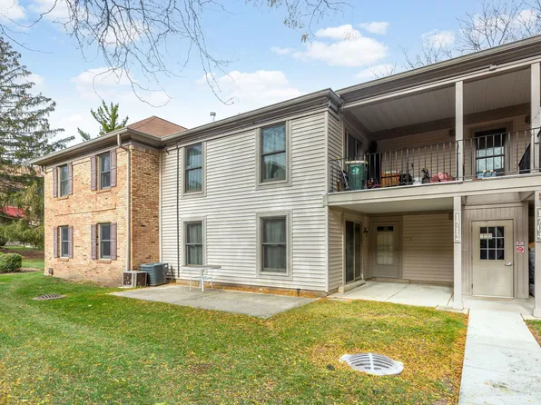 1712 Fayette Walk APT D, Hoffman Estates, IL 60169