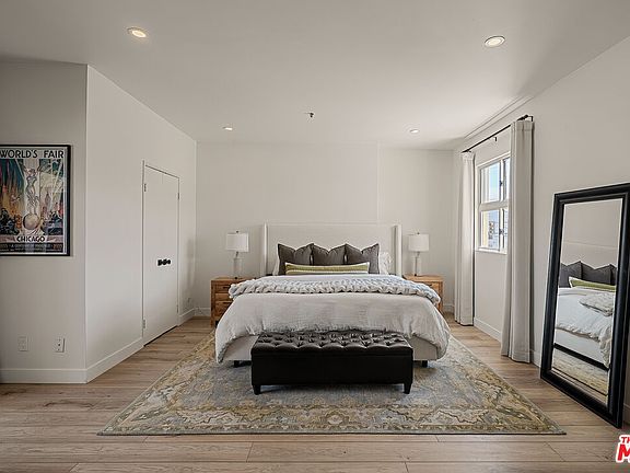 4th image of 255 Main St APT 101