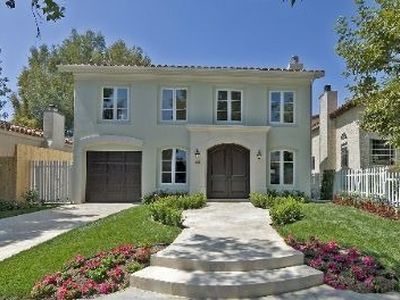 2257 Manning Ave, Los Angeles, CA, 90064