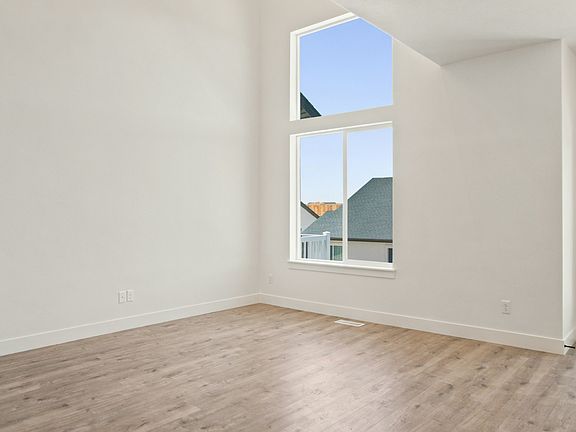 4th image of 4752 S Heartwood Rd