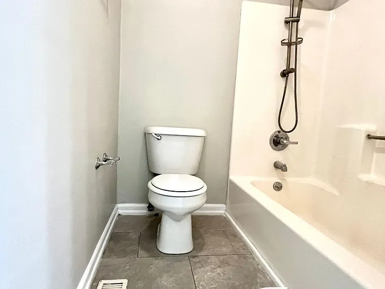 5233 Mawood St — Photo 19