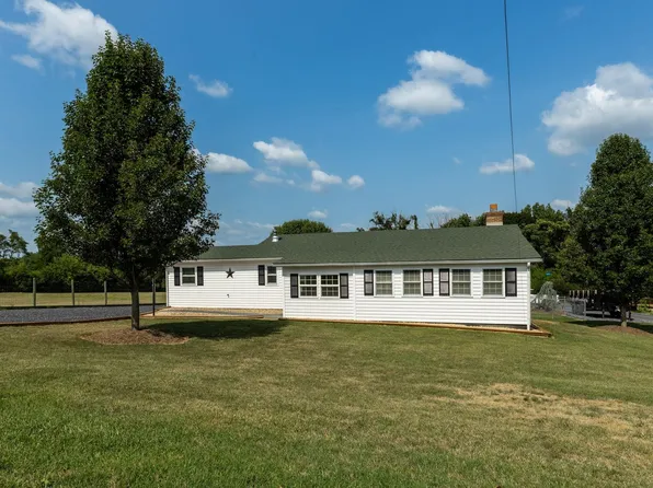 279 Watertower Rd, Penn Laird, VA 22846