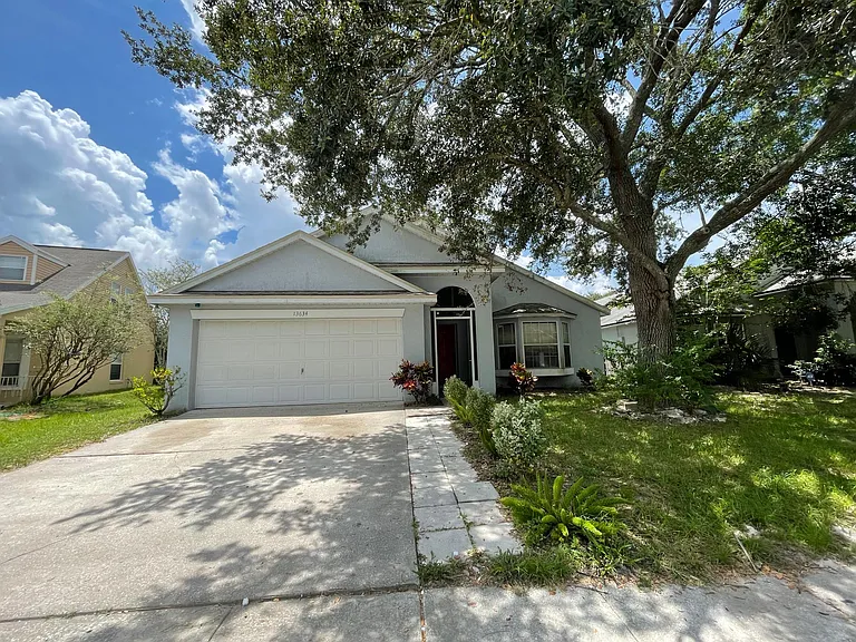 13634 Meadowpark Ave — Photo 11