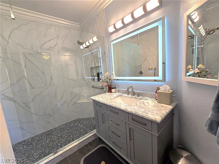 2050 W Warm Springs Rd #2422 — Photo 24