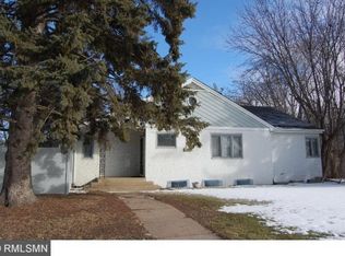 2588 Stillwater Rd E, Maplewood, MN 55119