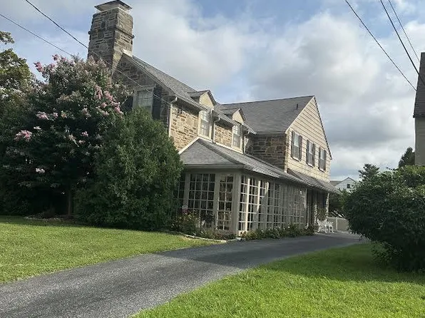 319 Wayne Ave, Lansdowne, PA 19050
