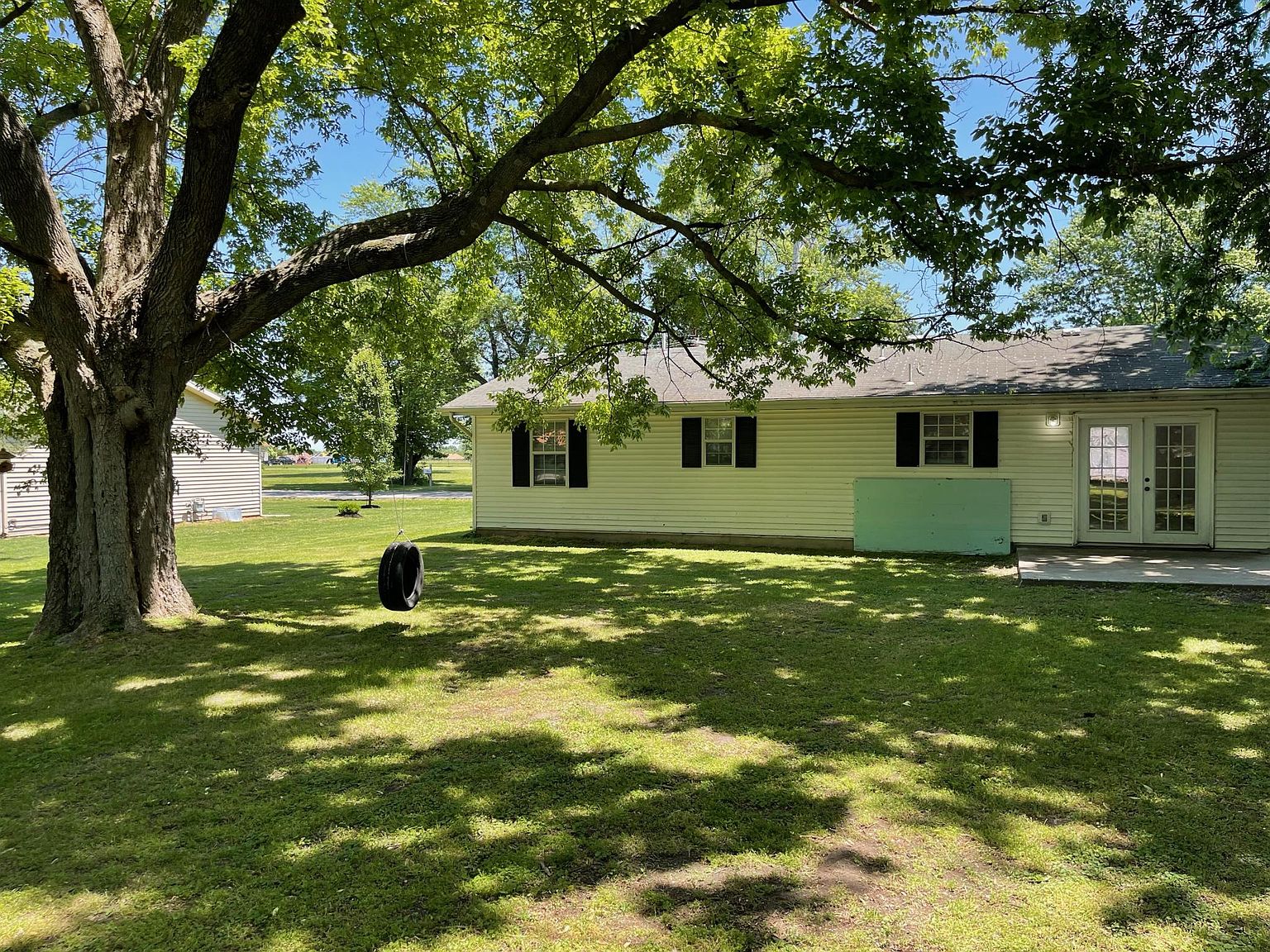 317 Elm Ave, New Bloomfield, MO 65063 Zillow