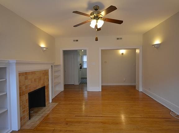 2nd image of 6001 N Winthrop Ave APT 2E