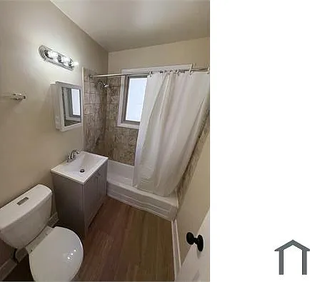 7636 S Saginaw Ave #1C — Photo 3