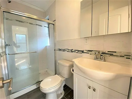 Rented by Silver Line Realty Group NY LLC | media 12