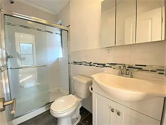 Rented by Silver Line Realty Group NY LLC