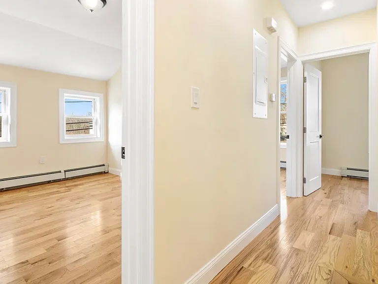 61 Stillwater Rd #2 — Photo 15