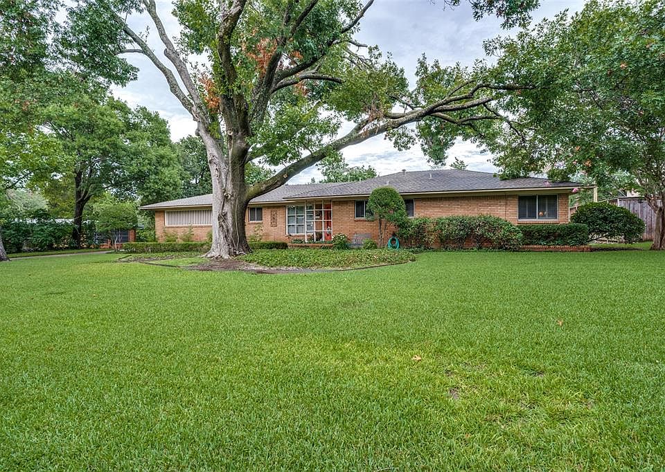 1st image of 10414 Eastlawn Dr