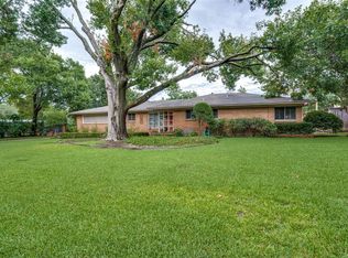 10414 Eastlawn Dr, Dallas, TX 75229