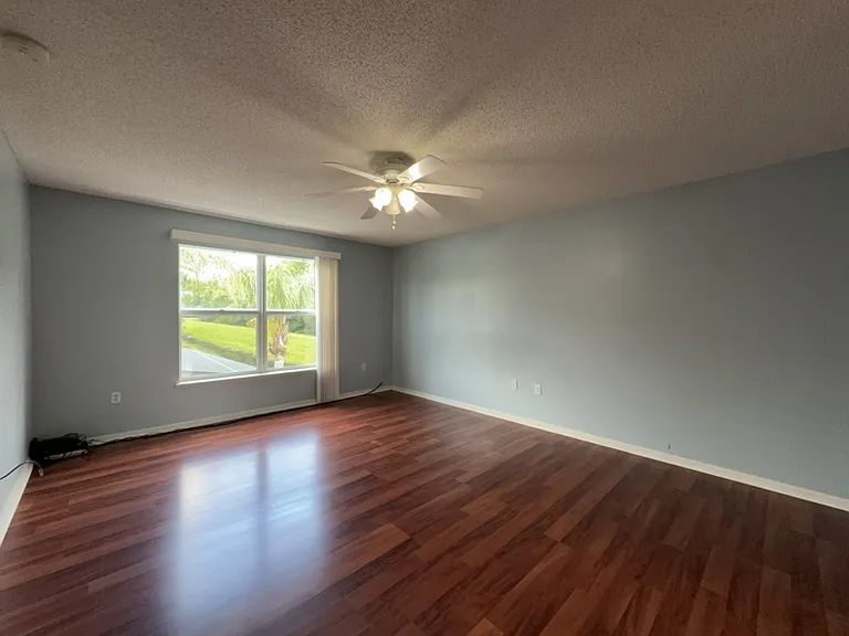1431 Teal Dr — Photo 5