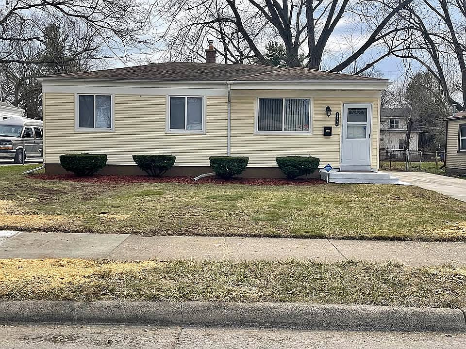 1st image of 12794 Couwlier Ave