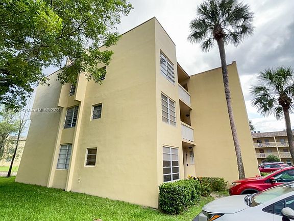 2nd image of 6021 NW 61st Ave APT 201