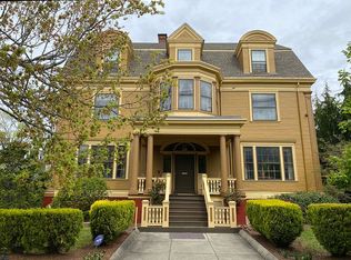 183 Adelaide Ave, Providence, RI 02907