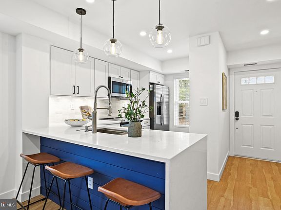 5th image of 3397 Lakeside View Dr #20-8